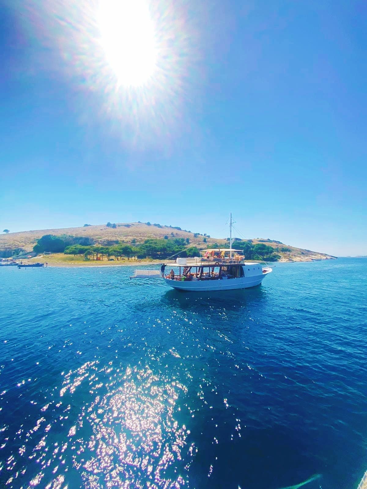 Açık denizde Yekta Kaptan